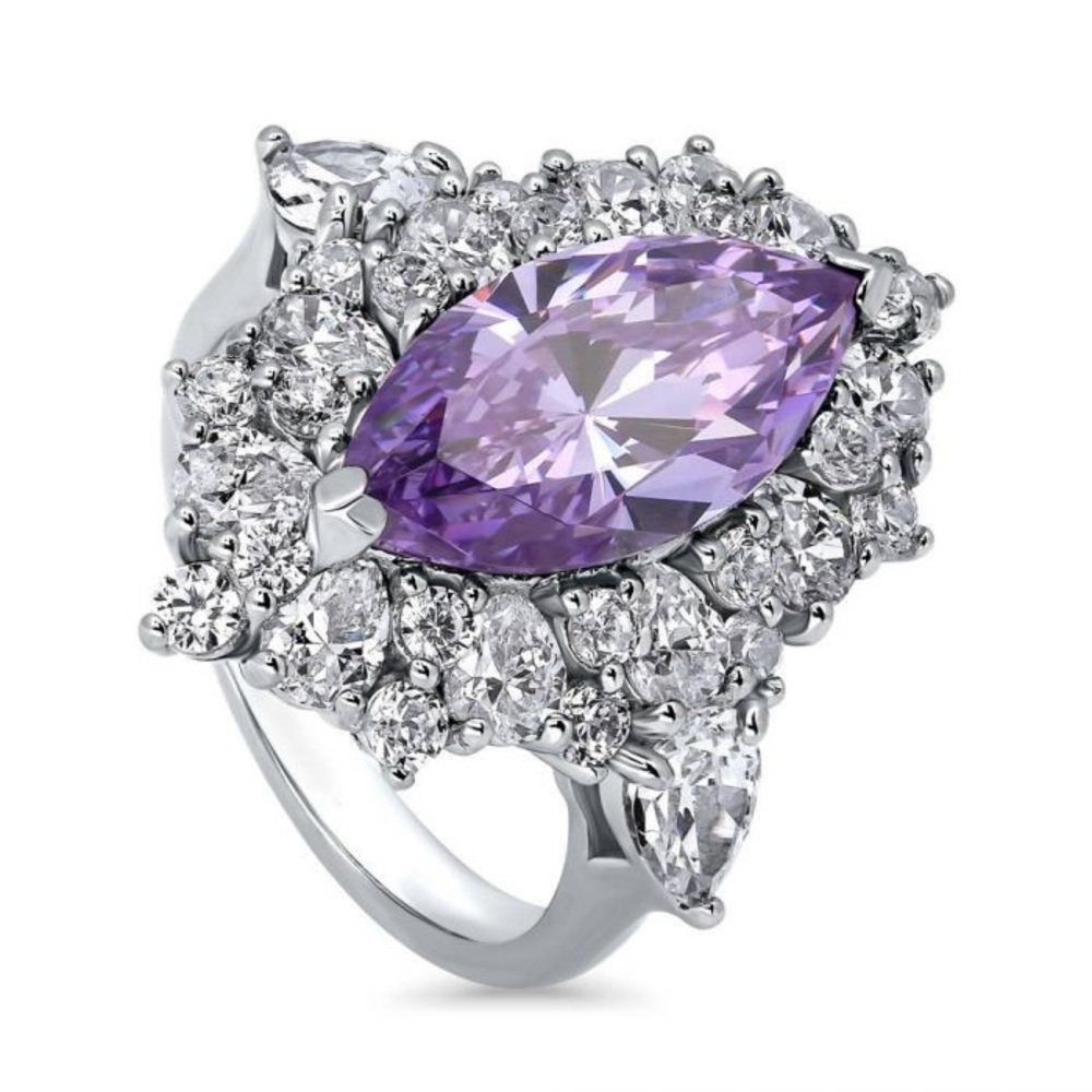 WOW!!!! 2019 BRAND NEW 💯 STERLING SILVER RING